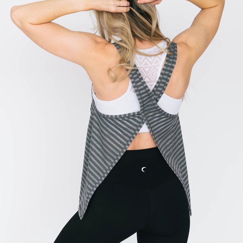 Zyia - Gray Nimbus Split Back Tank